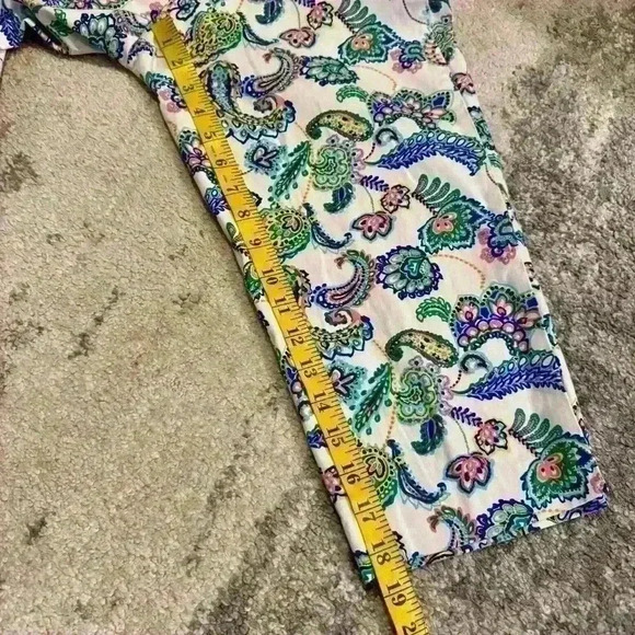 Women’s Colorful Talbots Perfect Skimmer Capris - Picture 7 of 7